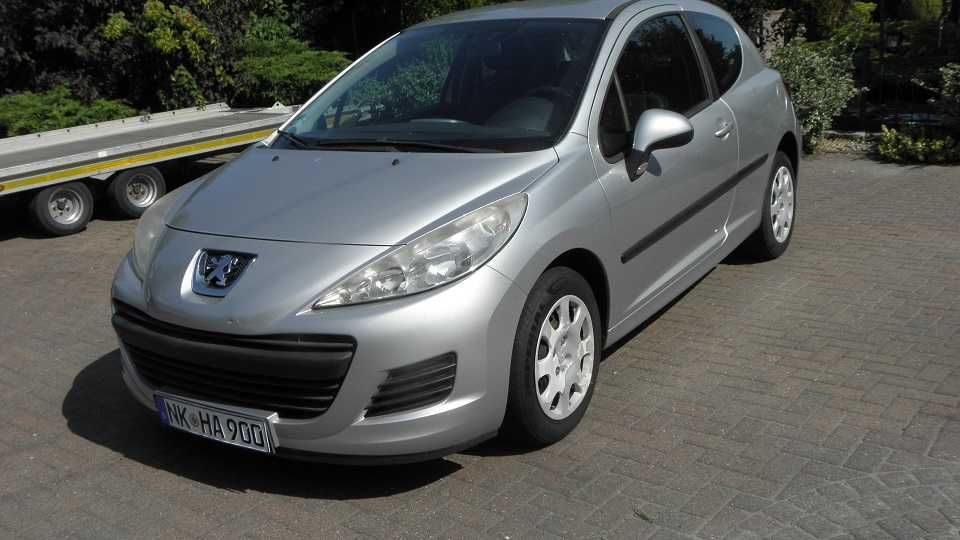 Peugeot 207 1.4 benzyna Klima Bezwypadkowy