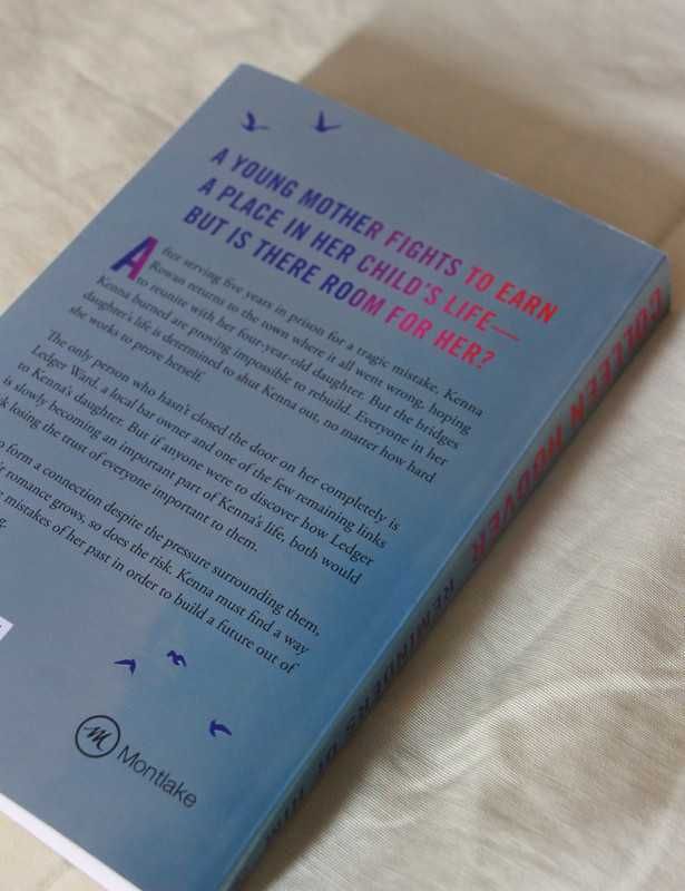 Livro "Reminders of Him" da Colleen Hoover