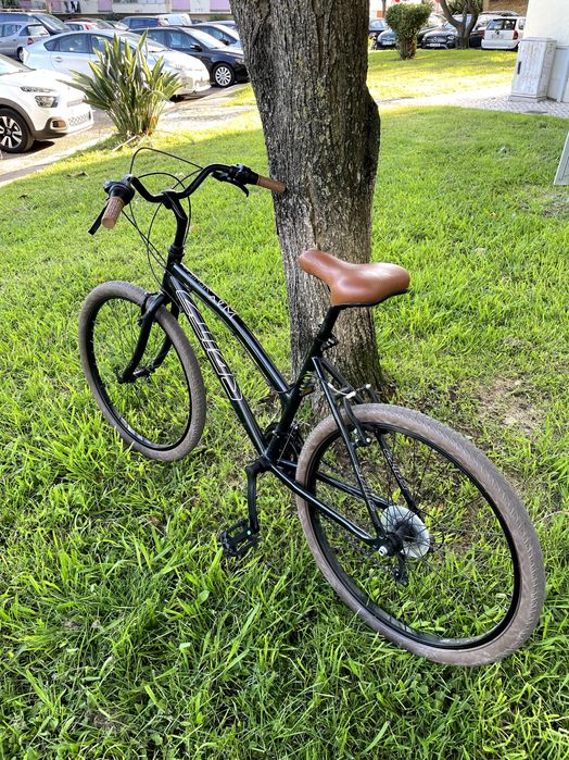 Bicicleta excelente para uso urbano