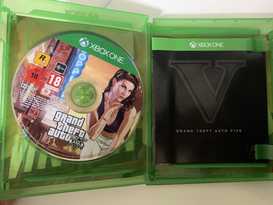 Xbox one S, 7 ігор