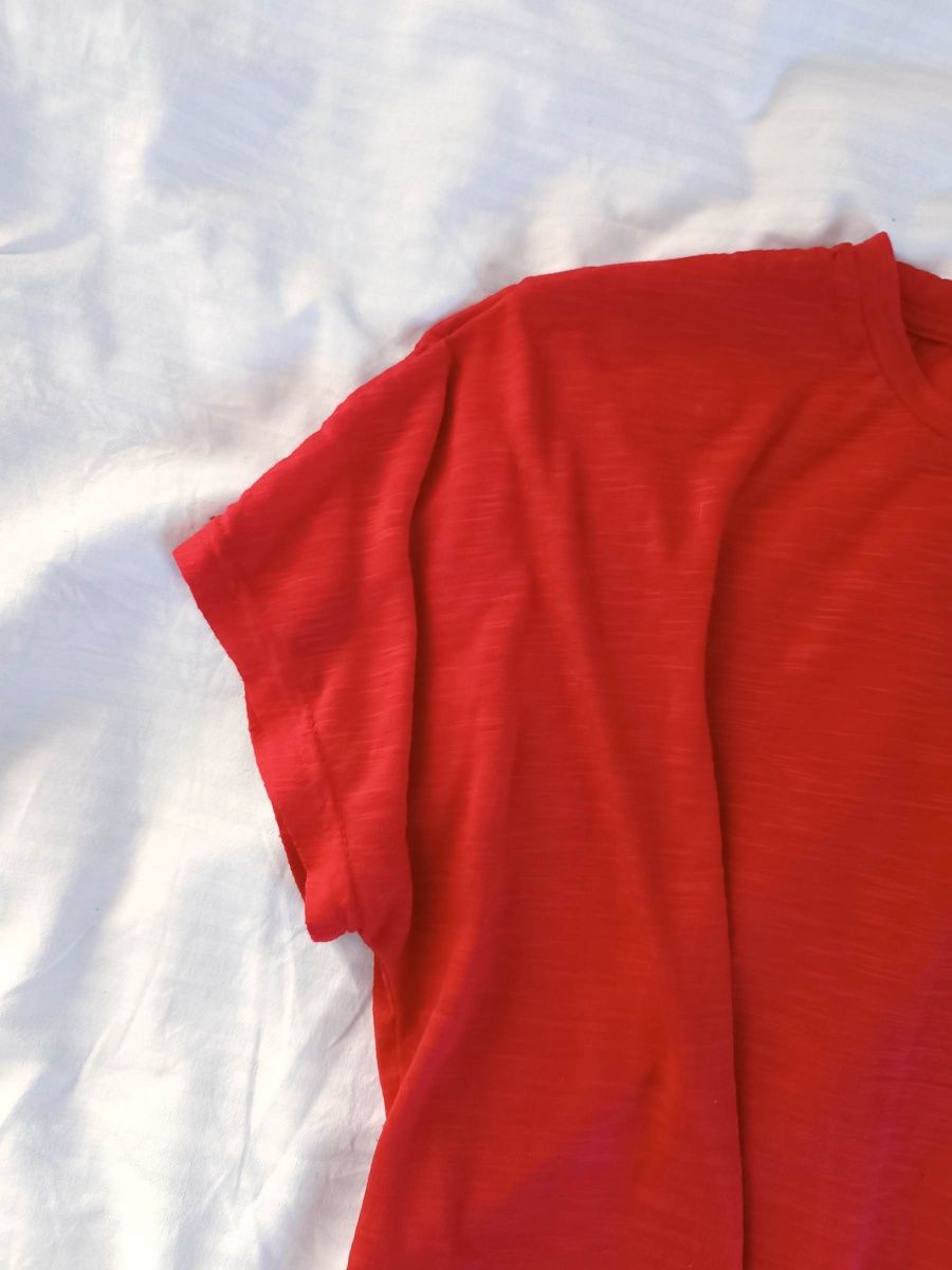 Shein / Czerwony top koszulka oversize crop top do pępka / S 36