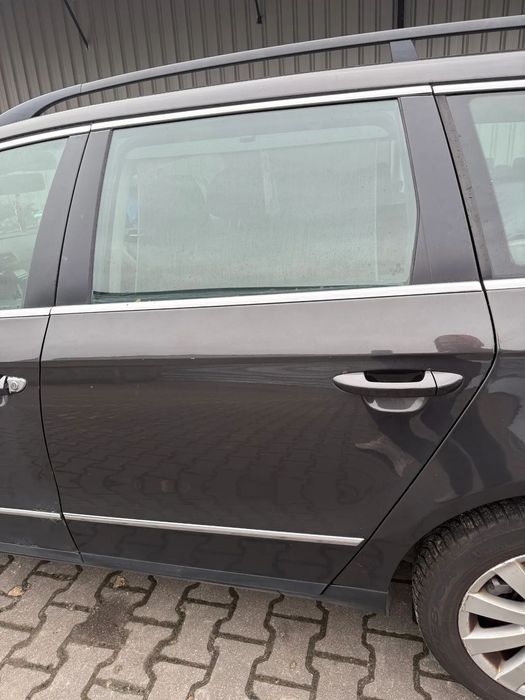 VW PASSAT B6 LC8Z KOMBI DRZWI LEWE TYŁ TYLNE KOMPLETNE