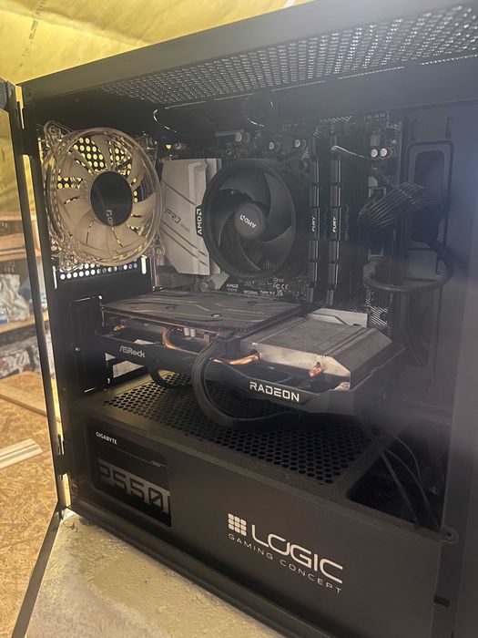 Komputer Ryzen 5600/RX6600/16GBDDR4/PG B550MPRO4