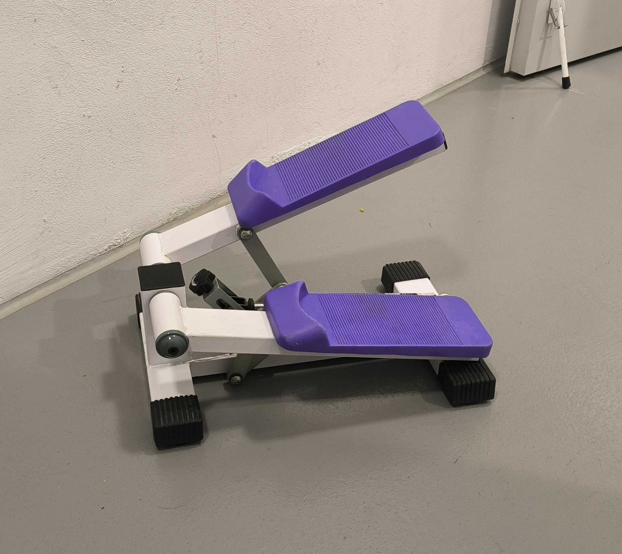 Solidny stepper z siłownikiem z regulacją obciążenia Christopeit Sport