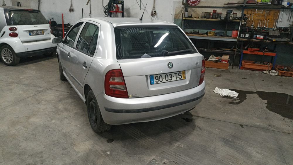 scoda 1.4 gasolina 2002