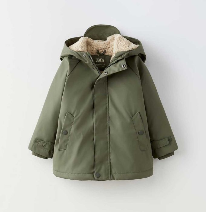Курточка із  Zara на хлопчика на 18-24міс (92см).