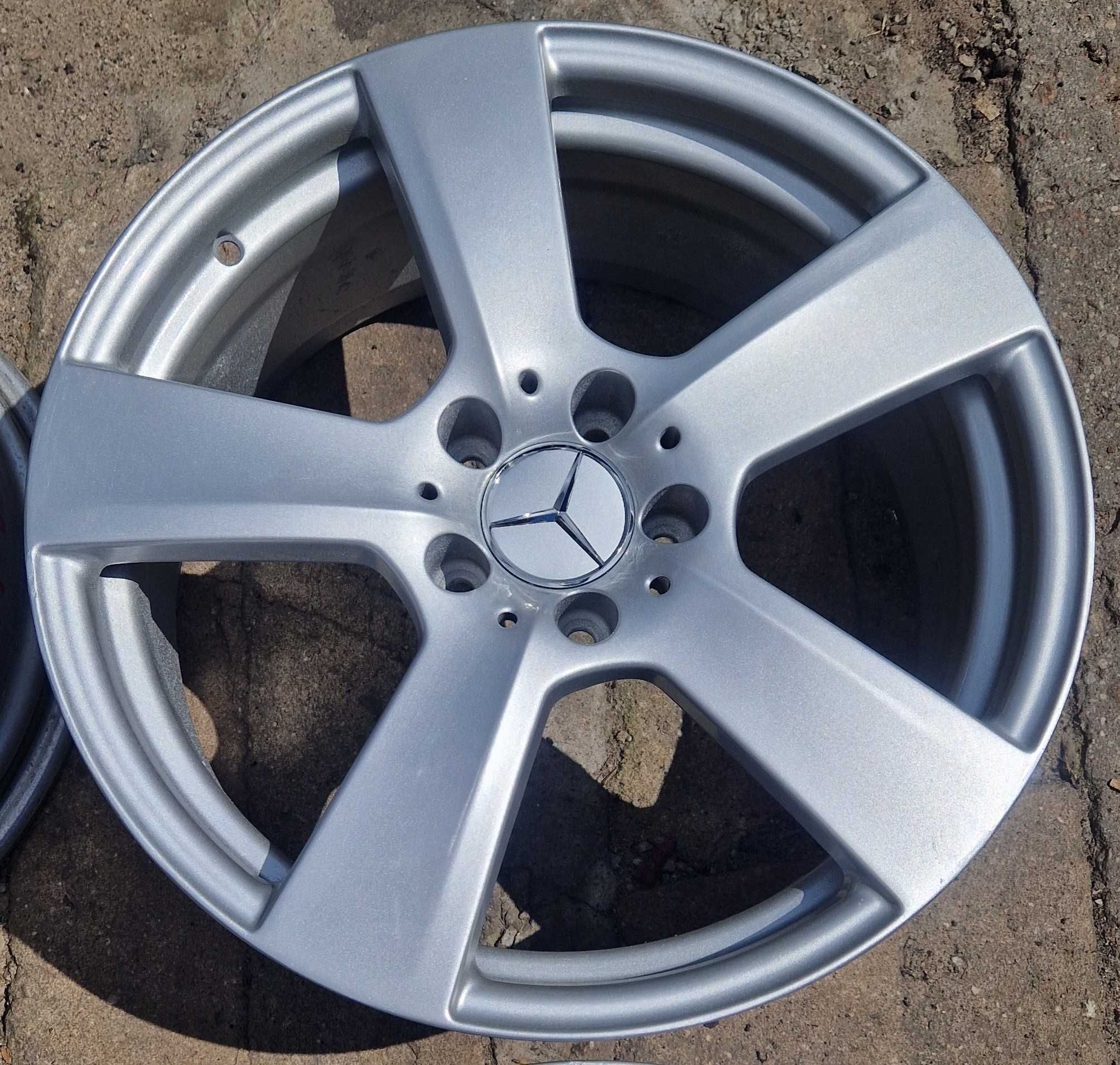 Felgi aluminiowe Mercedes-Benz E W207 5x112 8Jx18 ET45 Kpl.