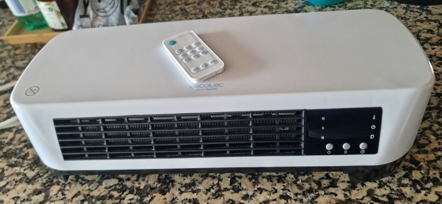 Aquecedor cerâmico de parede Cecotec Ready Warm, igual a Novo