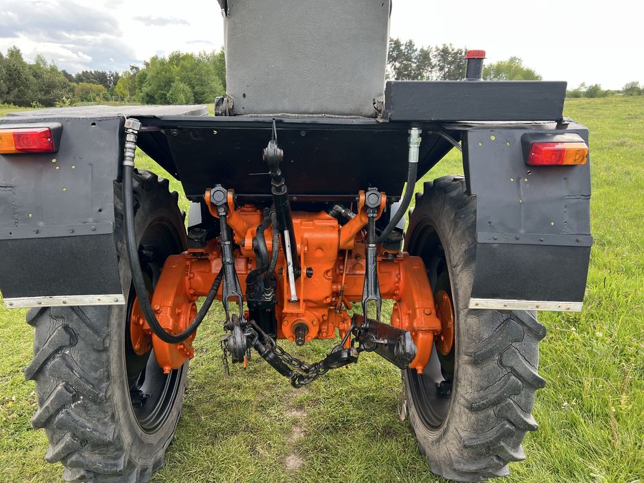 Продам трактор т 25 .