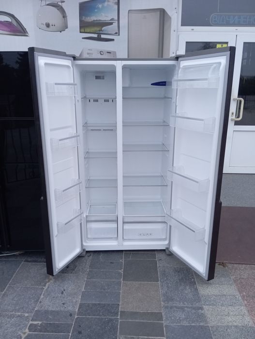 Холодильник Sharp Side-by-side ЧЁРНОЕ СТЕКЛО из Германии Гарантия