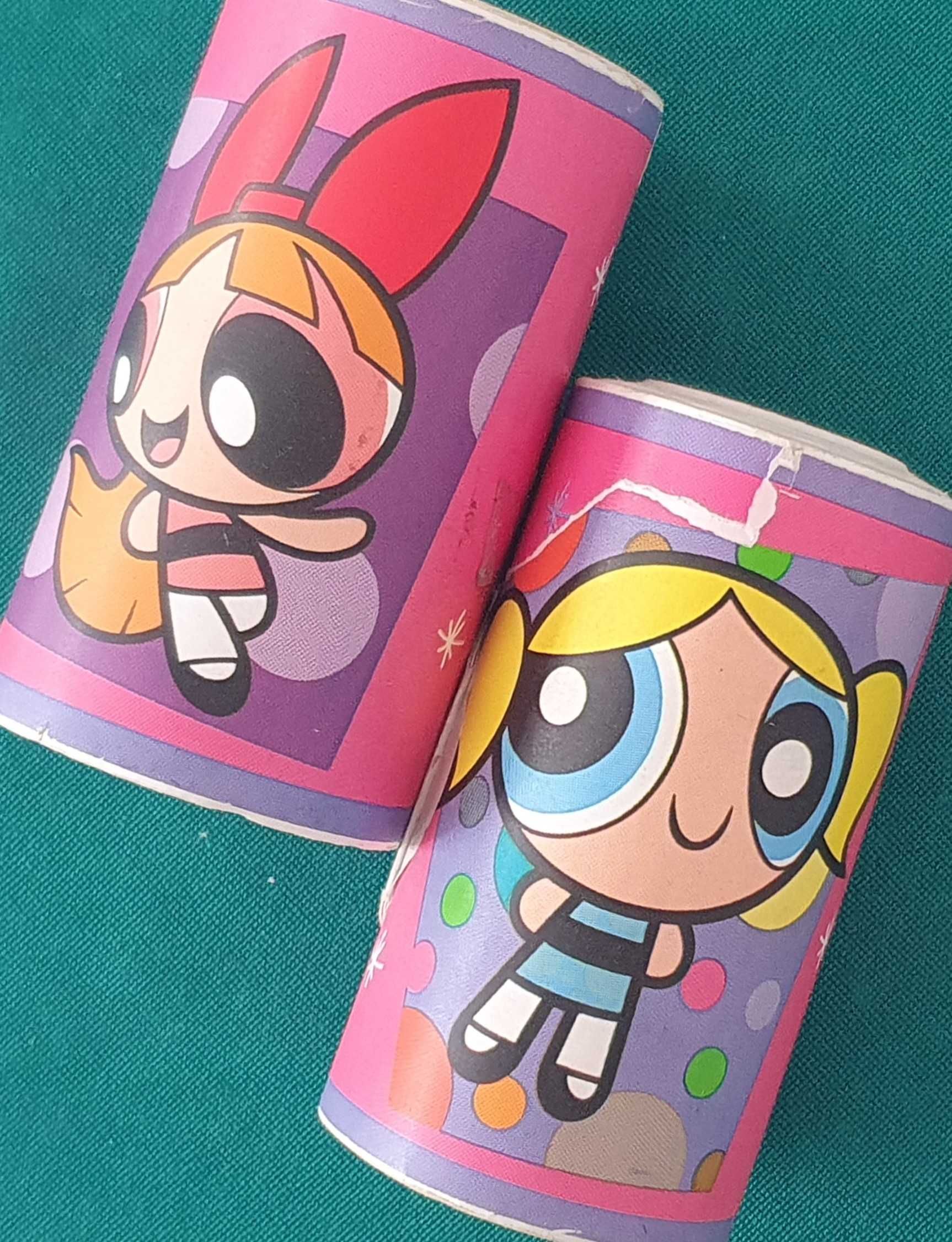 2 Rolos / Faixas de papel autocolante para parede - motivo BD feminina