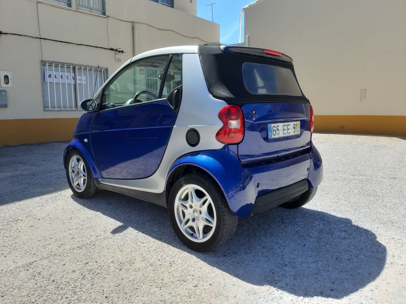 Smart fortwo cabrio motor novo