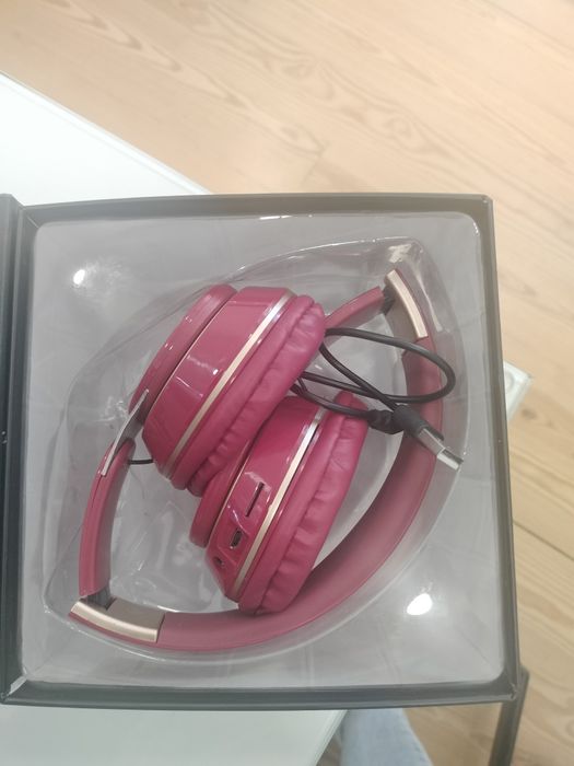 Fones bluetooth, bordeaux novos