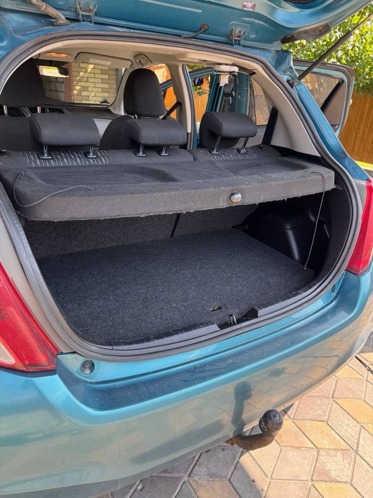 Продам Toyota Yaris