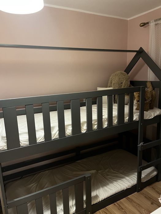 Łóżko piętrowe Domek