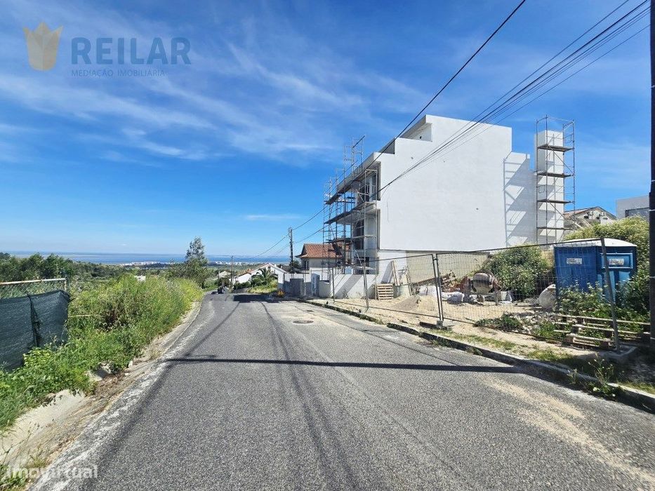 Vialonga - Terreno 400 m2