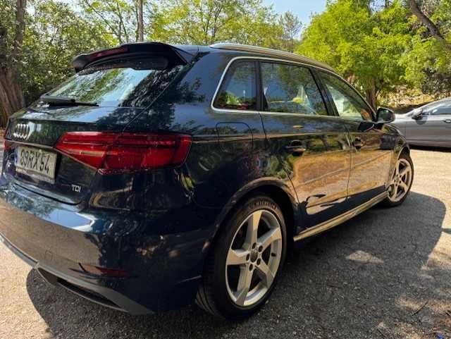 Audi A3 Sportback 1.6 TDI - S Tronic - S Line