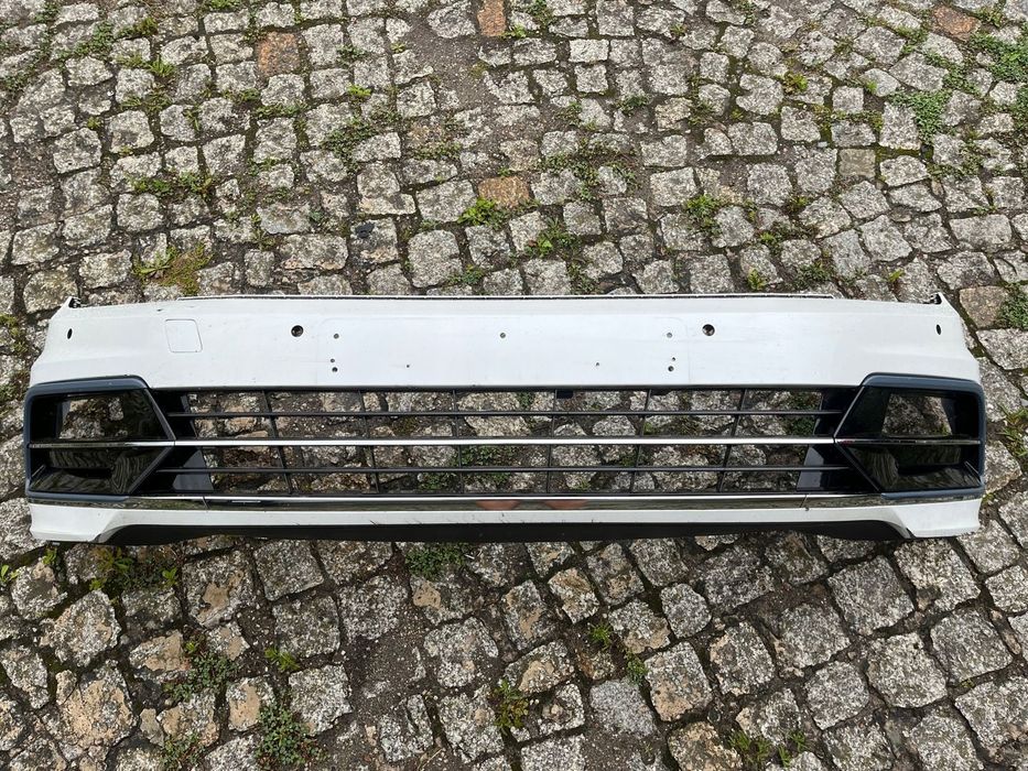 VW PASSAT B8 3G0 PRZED LIFT ZDERZAK PRZÓD PRZEDNI 2014- R-LINE