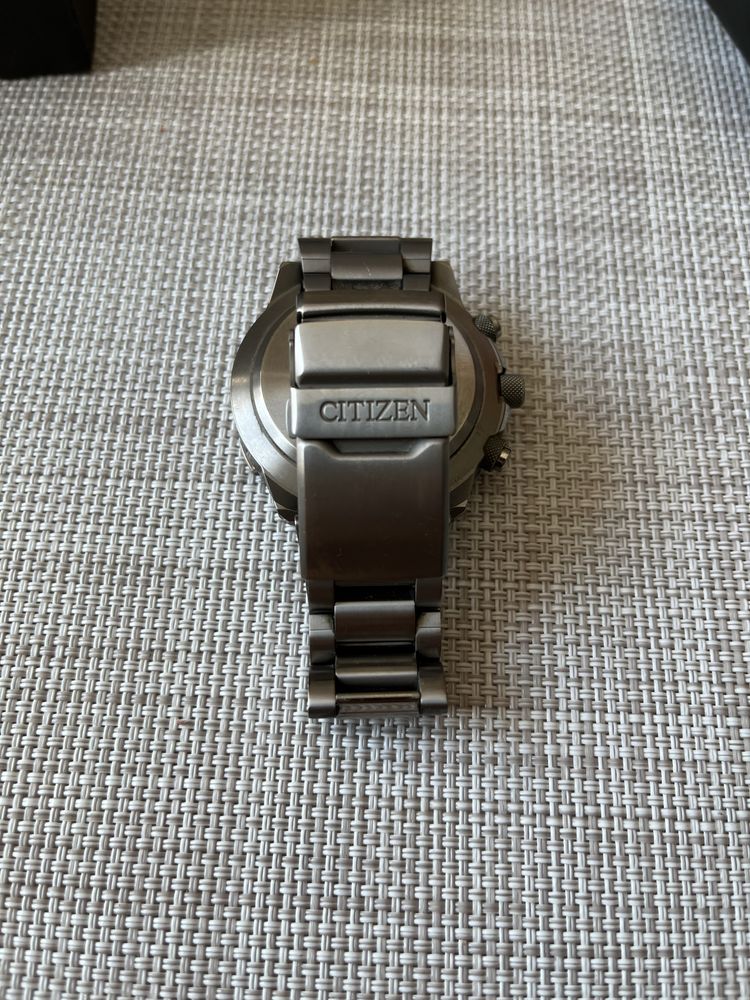 Zegarek Citizen Promaster Eco-Drive CB5010-81E