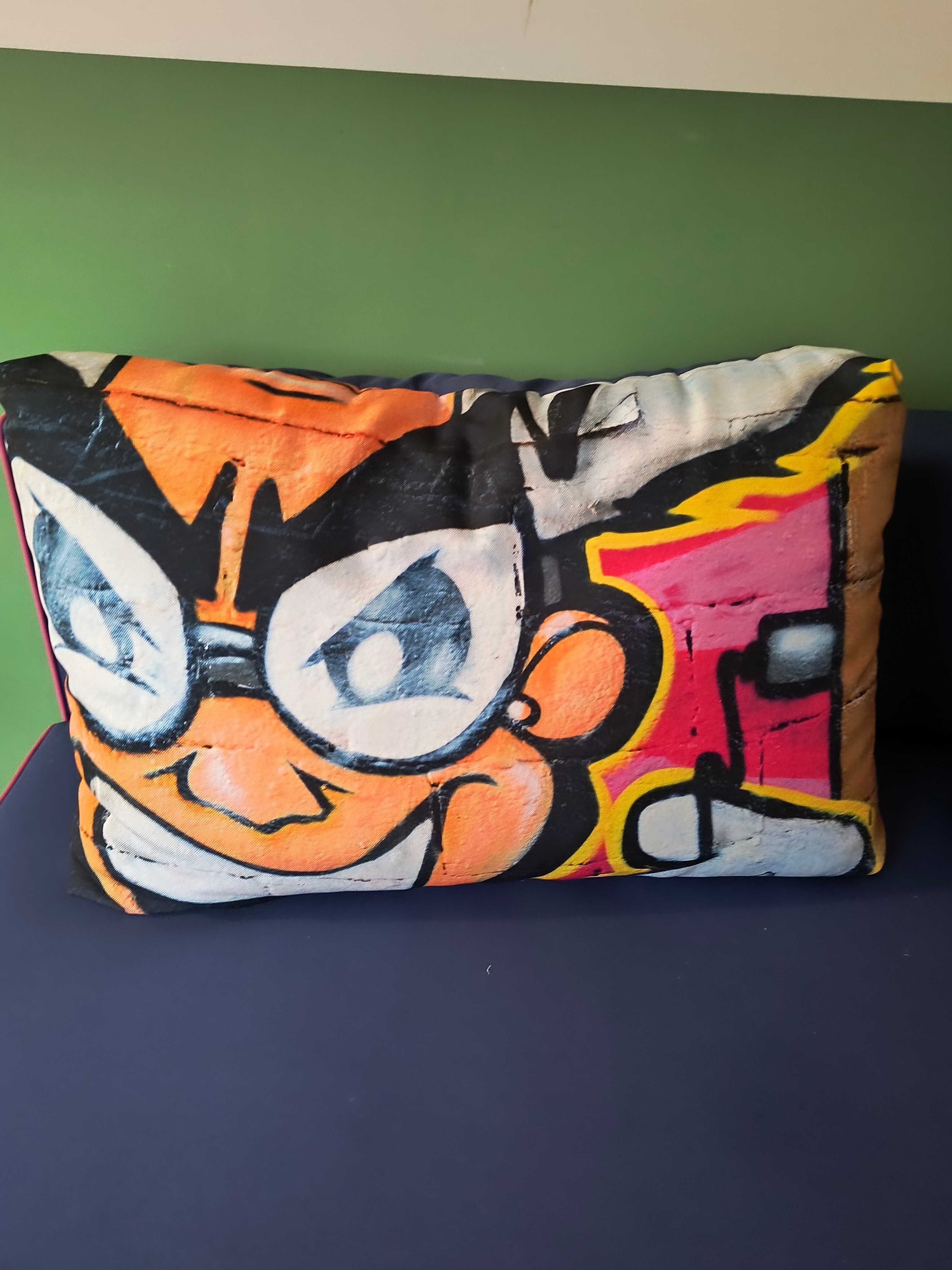 Sofa dla dziewczynki