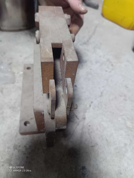 Гильотина по металлу ручная