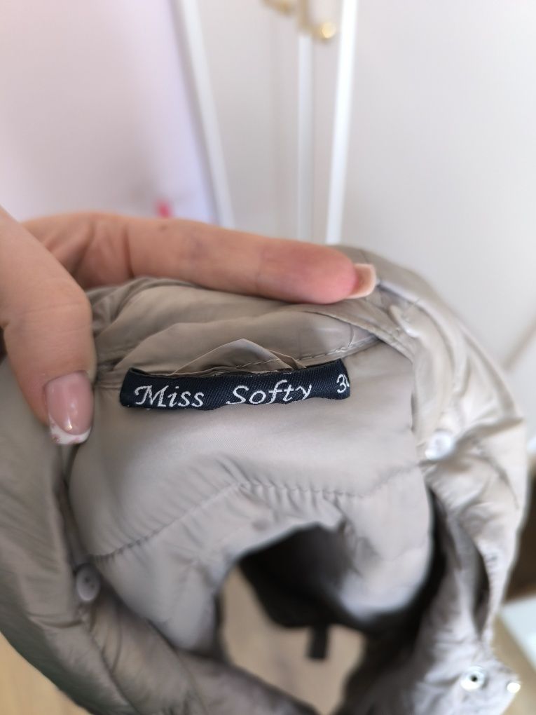 Elegancka i stylowa wiosenna kurtka Miss Softy rozmiar M (38)