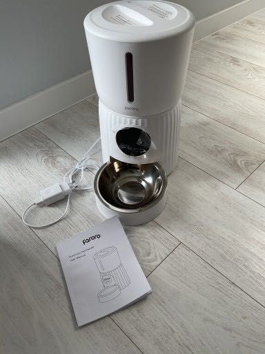 Automat do karmienia faroro plastik 4000 ml