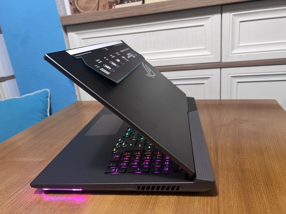 ‼️ASUS ROG Strix G17 WQHD 240Hz  R9 7845HX 32 GB RAM 1 TB SSD RTX 4070