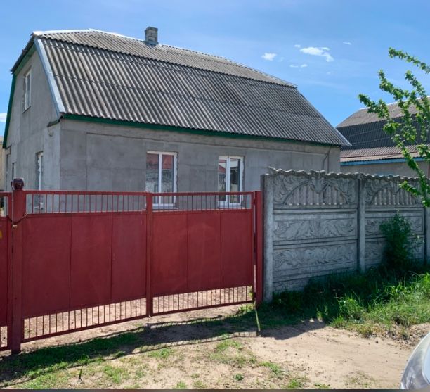 Продам цегляний будинок на Лашках