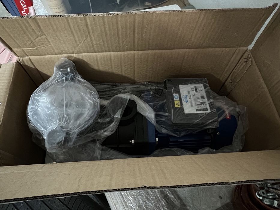 Vende-se bomba de piscina BRAVIA 1 HP MONOFASICA