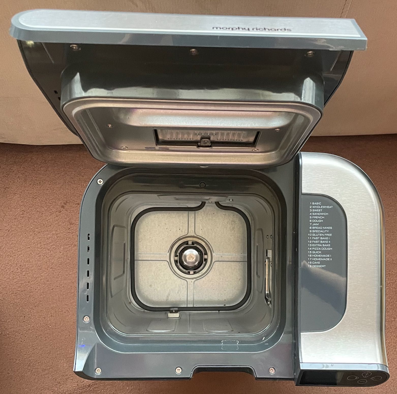 Wypiekacz do chleba Morphy Richards 502000 srebrny/szary 600 W