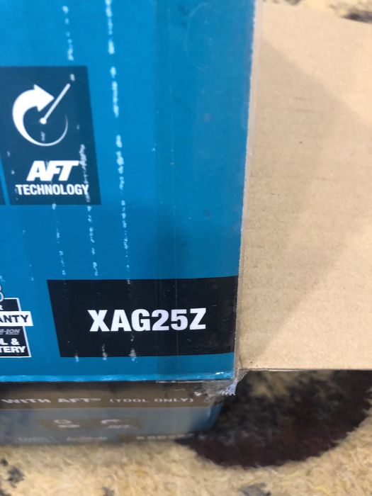 Болгарка аккамуляторная , Макита