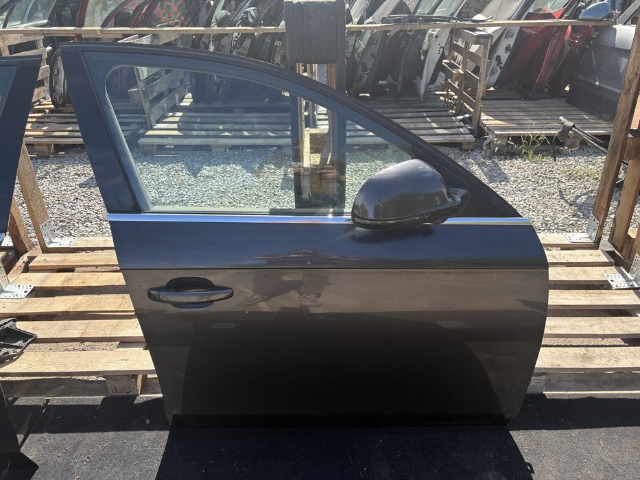 Передні двері Audi A4 B8 Ауді