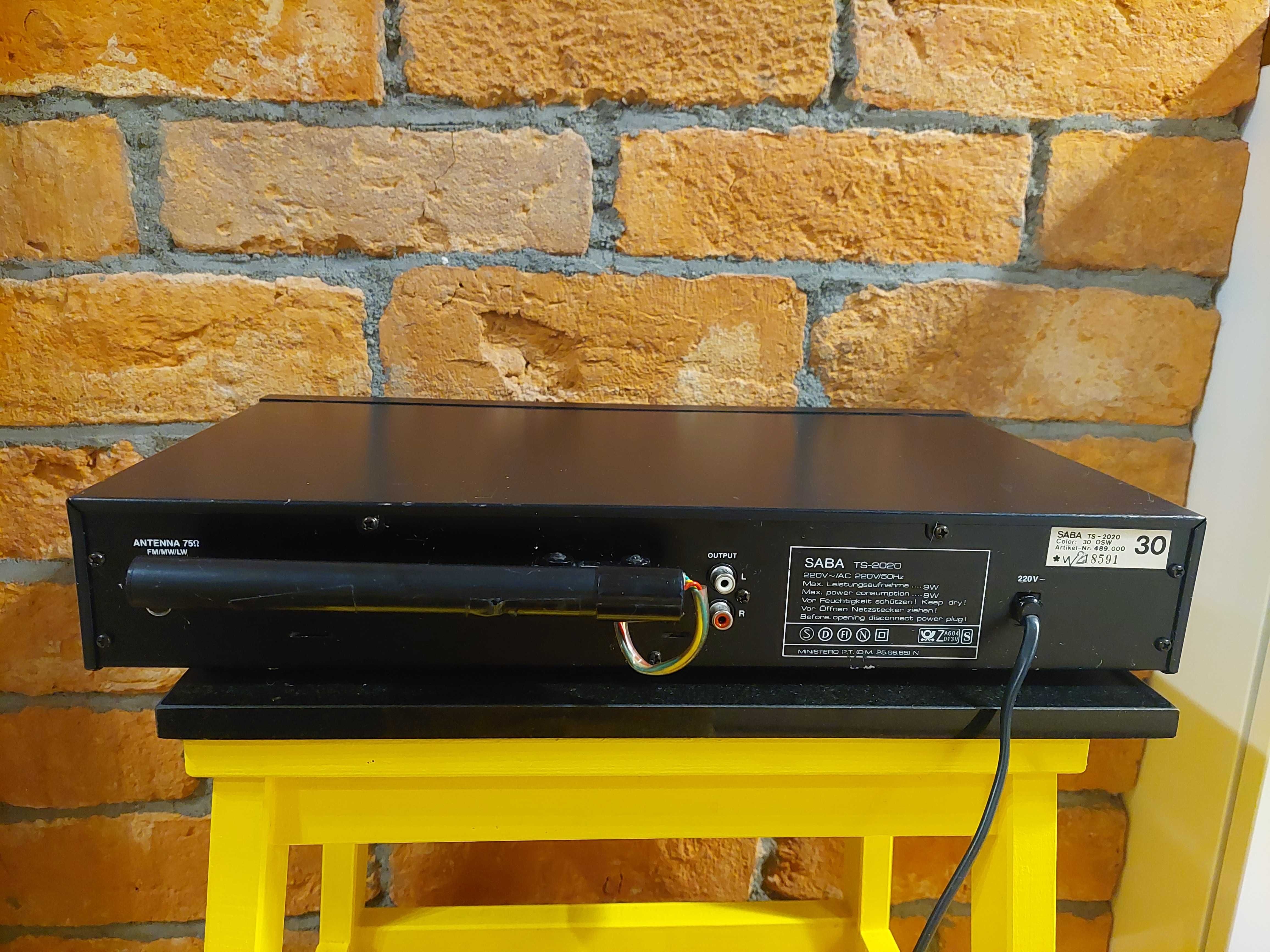 Radio Tuner SABA TS-2020 HiFi Stereo Quartz Synthesizer FM cyfrow oryg