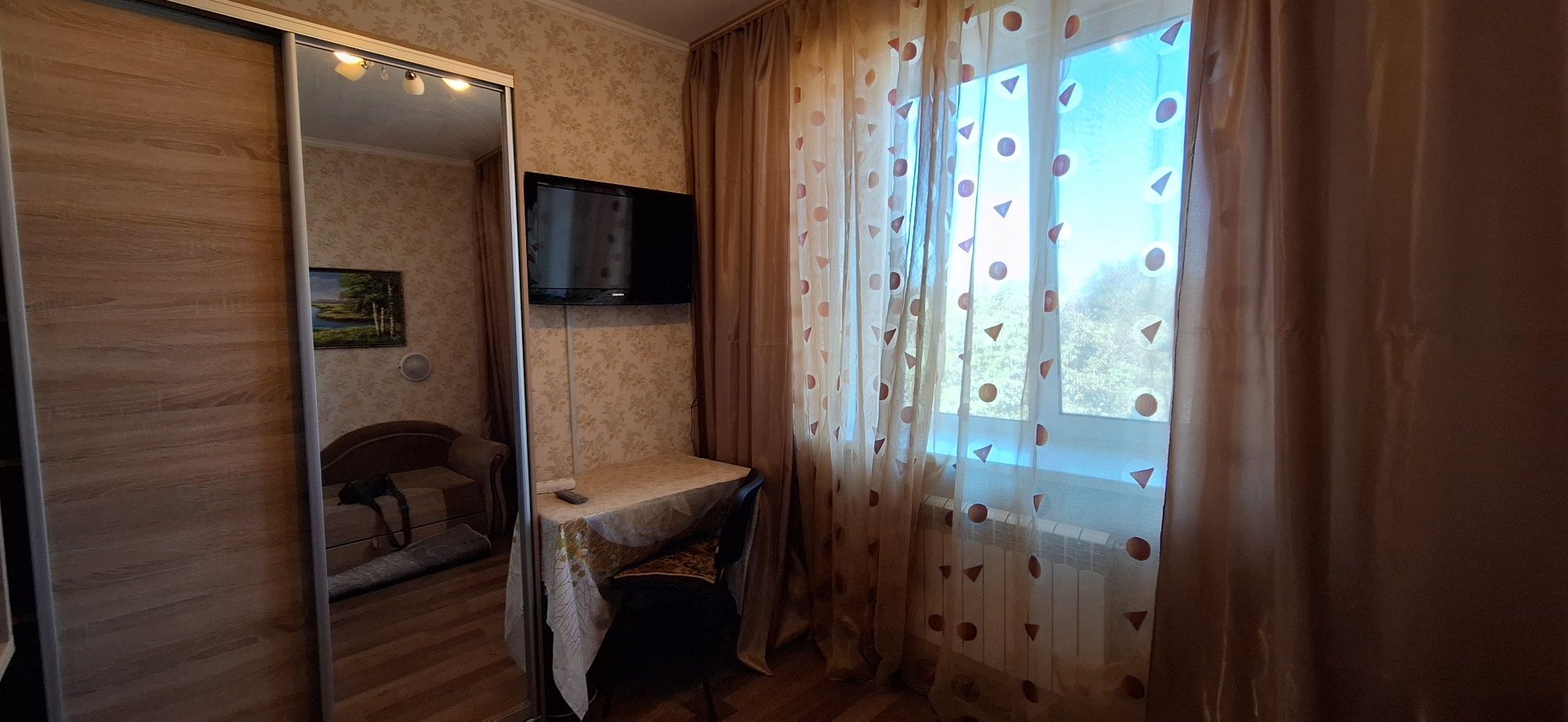 Здам кімнату без господаря.вул..  Момота .