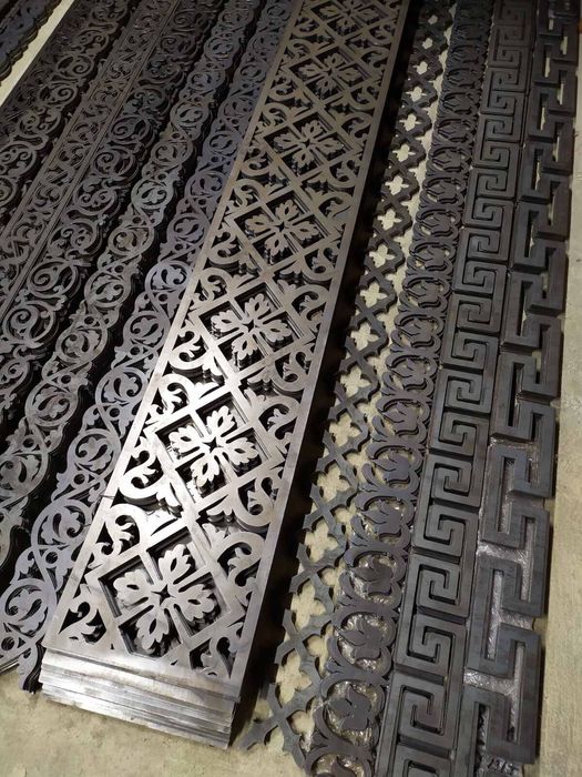 Декоративні металеві вставки для воріт та огорожі Лазерна різка металу