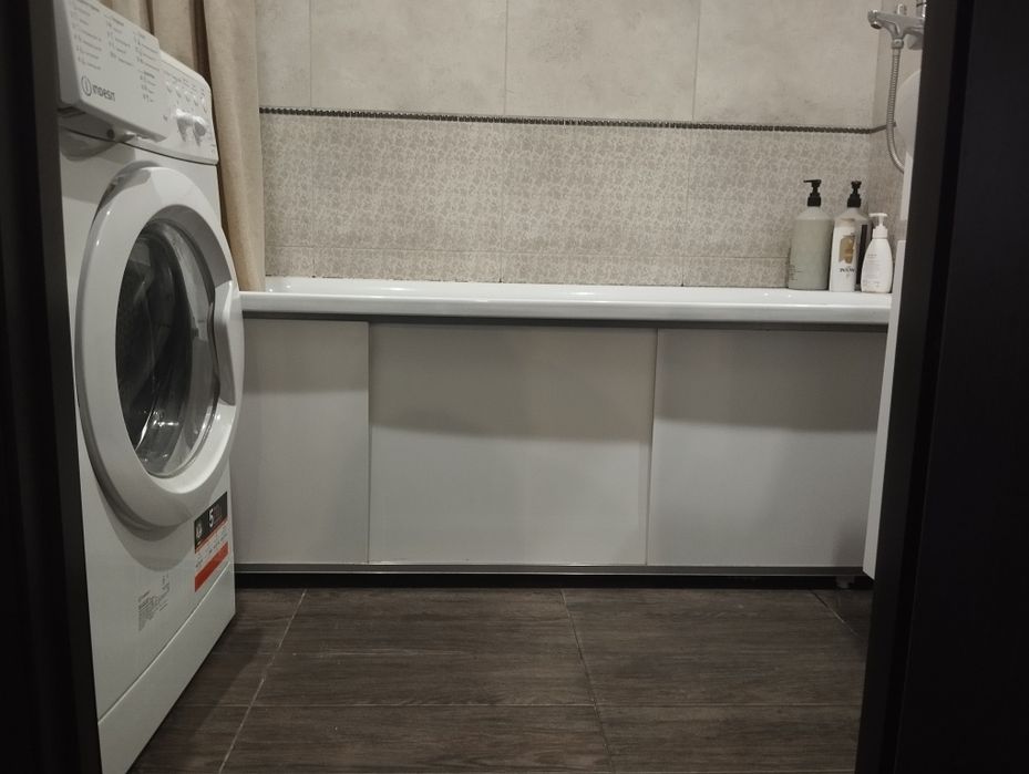 ЗДАЄТЬСЯ ВПЕРШЕ 3-х квартира, на Троещиніі для Сім'ї, є газ.