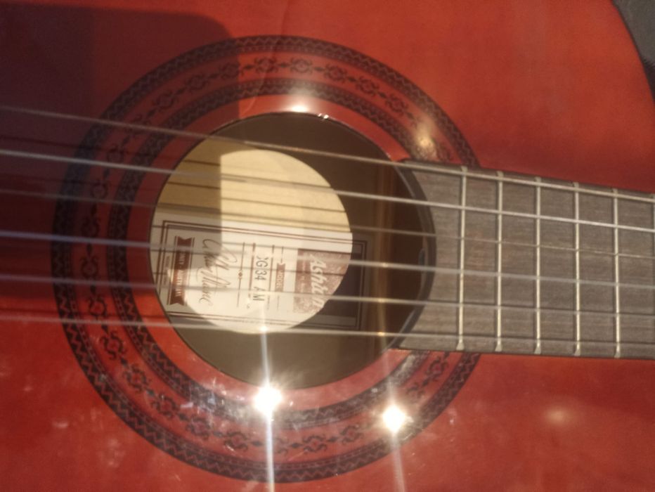 Guitarra Ashton CG34 AM