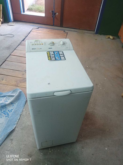 Пральна машинка Zanussi