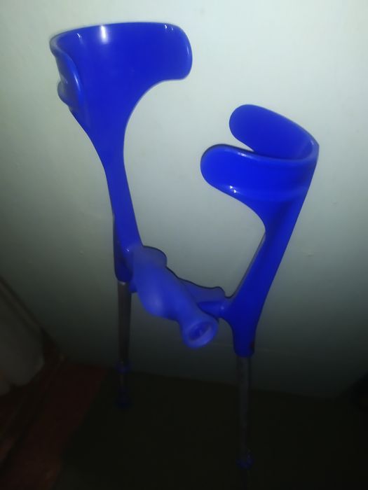 Продам милиці дві