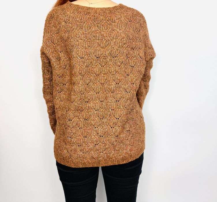 Rdzawy sweter o ażurowym splocie M 38 Fat Face