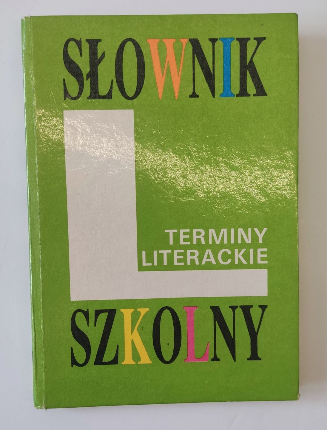 Terminy literackie. Słownik Szkolny, twarda okładka, WSiP