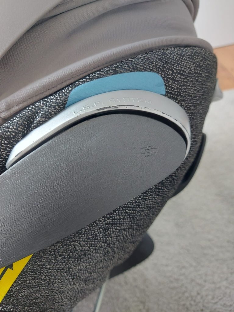 Fotelik nosidełko Cybex Cloud Z i-size Soho Gray i size