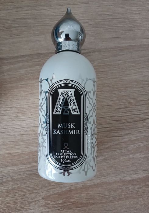 Attar Collection Musk Kashmir,Dolce&gabbana the one,Lancome
Tresor Mid