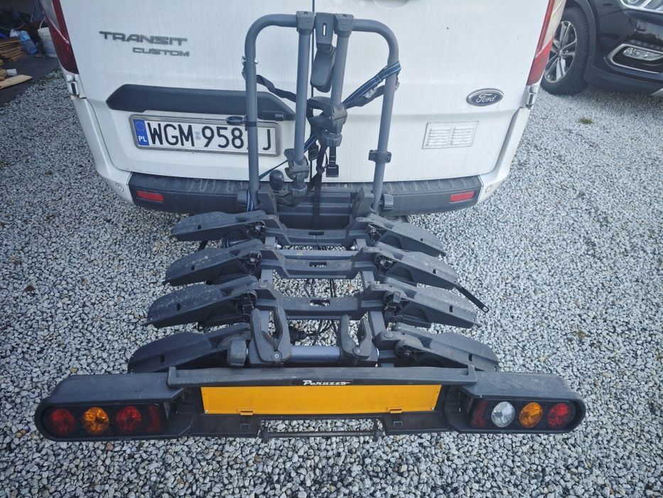 Bagażnik rowerowy Peruzzo Como na 4 rowery