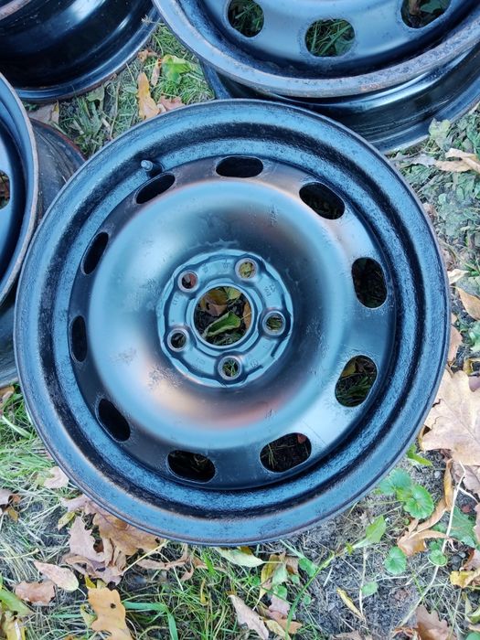 5/100 r14 et38 Skoda Volkswagen Металеві Диски