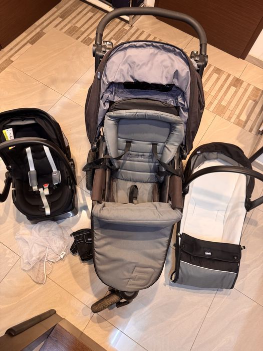 Wózek Chicco Trio Activ3 Jet Black spacerowy +gondola i fotelik zestaw