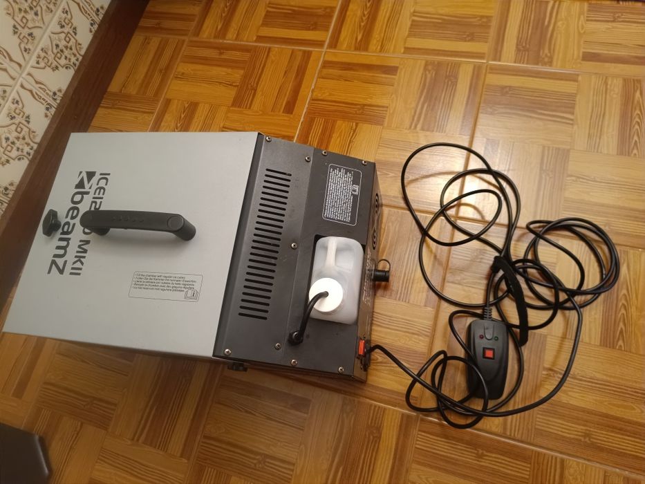 Máquina fumo rasteiro