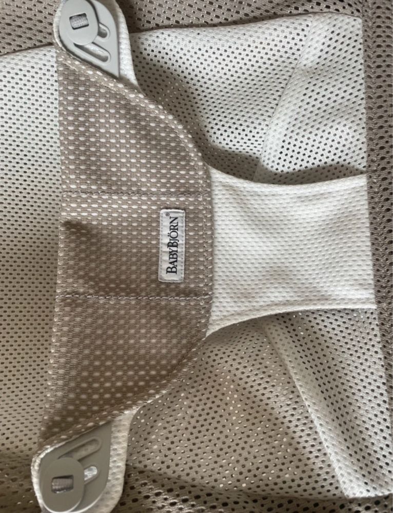 BabyBjörn, Balance Soft Mesh, leżaczek, szaro-beżowy jak nowy