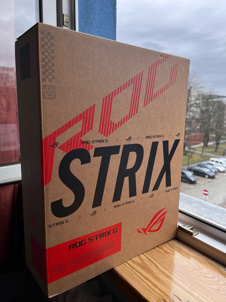 RTX 4060 Laptop Gamingowy Asus ROG Strix